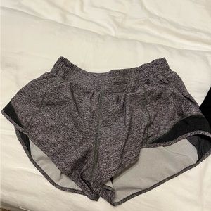 Lululemon hotty hot shorts